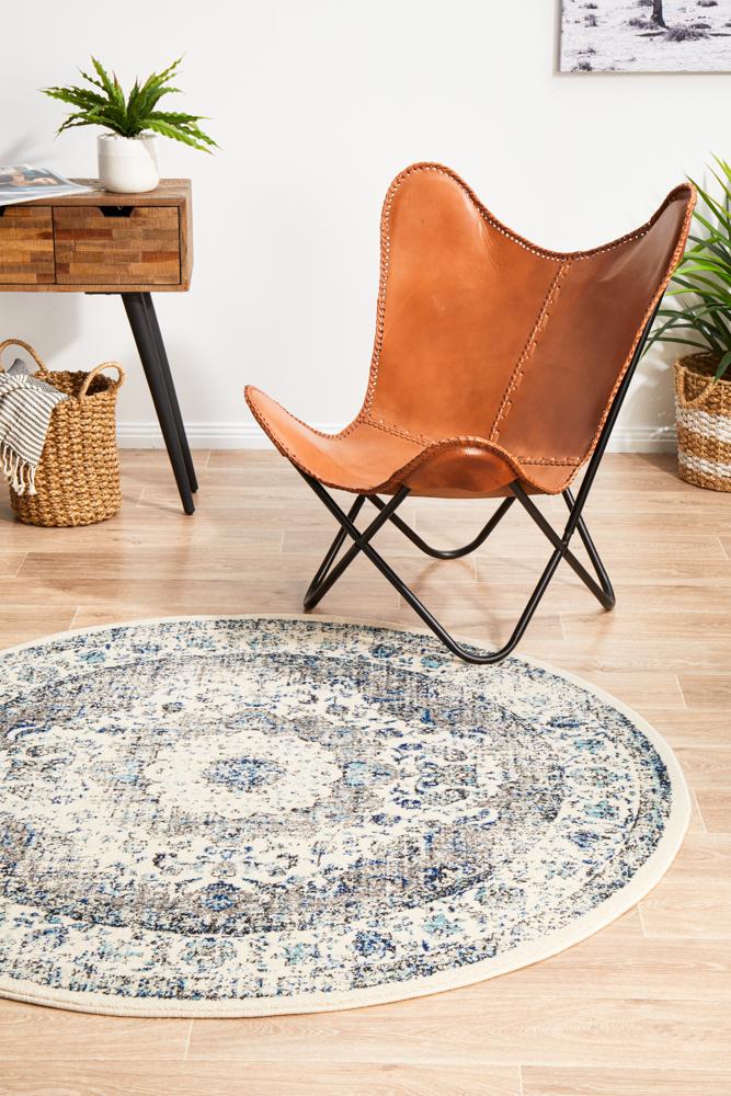 Transitional Evoke Mist White Round Rug with Artisan Craftsmanship