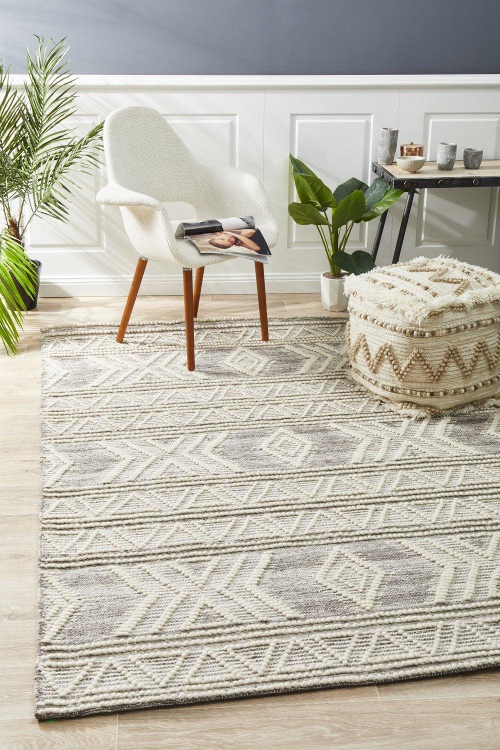 Exclusive Hudson 806 Natural 100% Wool Flat Woven Rug - Perfect for New Season Decor