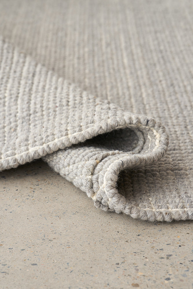 Exclusive Madras Parker Dove Wool & Jute Hand - Loomed Rug for Coastal to Scandinavian Decor
