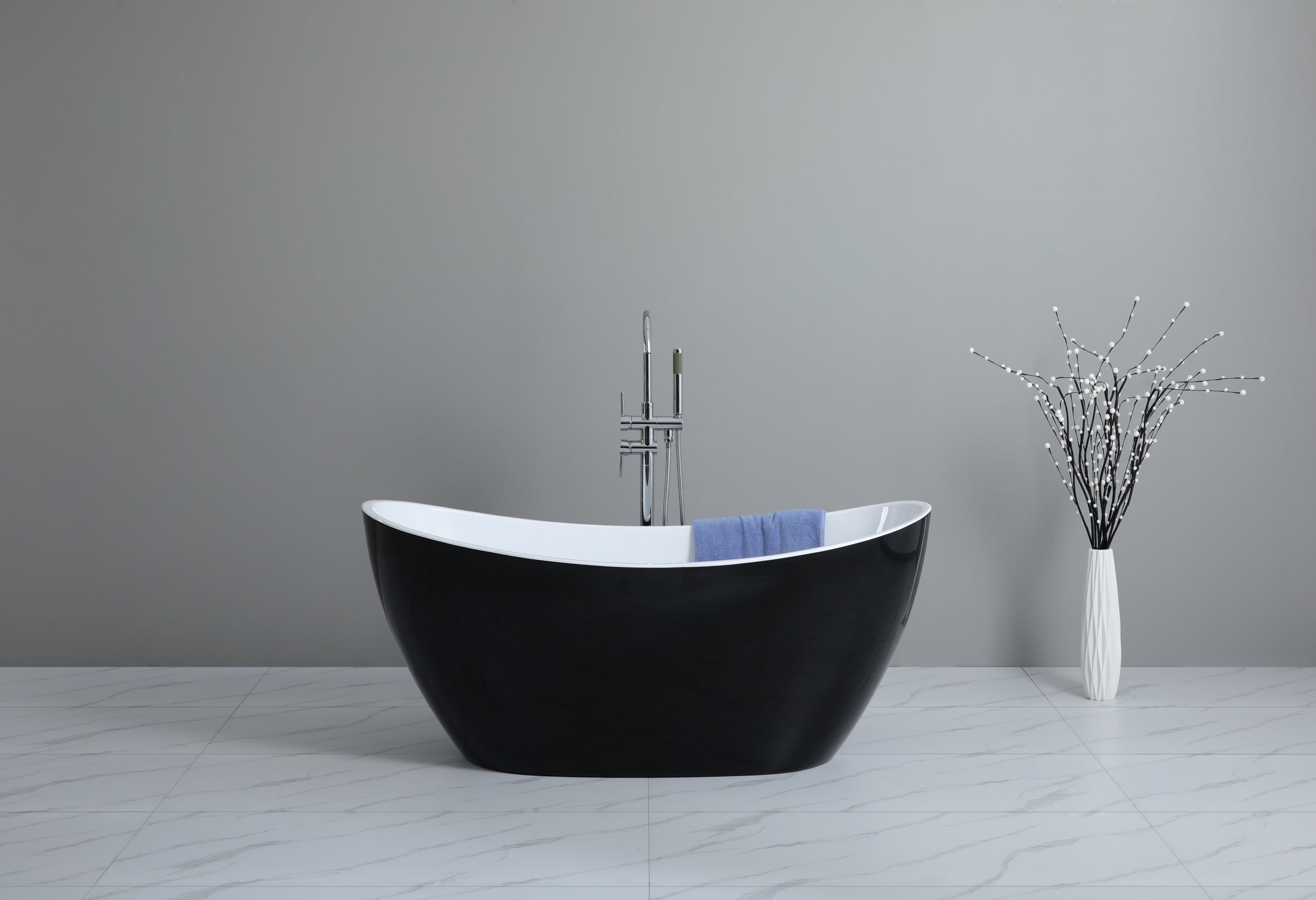 Evie Freestanding Bathtub - Matte Black & White (1500/1700mm) - Luxury Deal