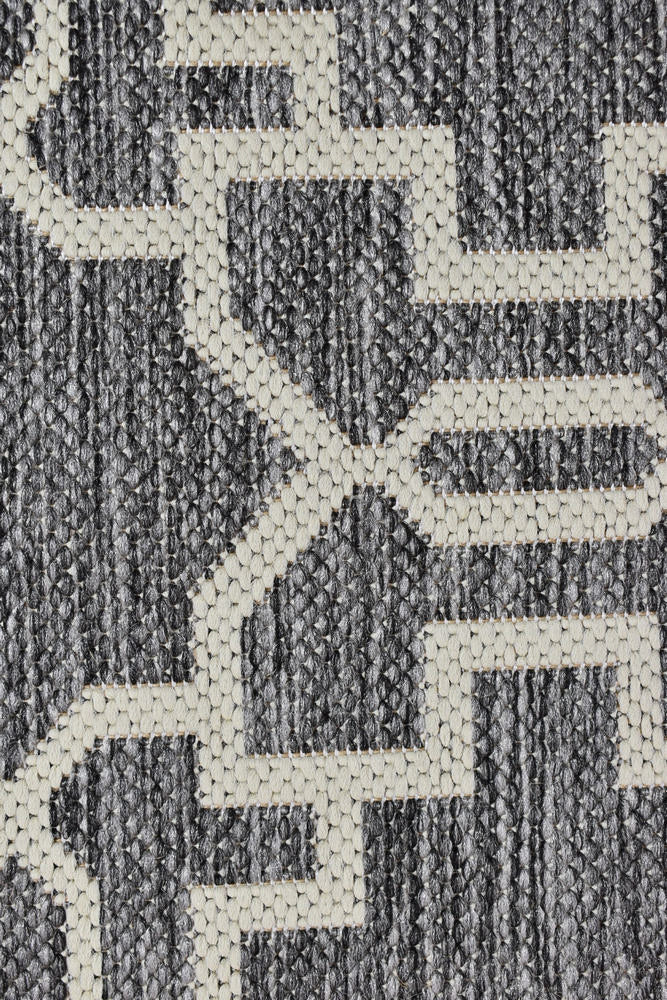 Affordable and Durable Alaska Grey Cream Polypropylene Rug for Indoor and Outdoor Use