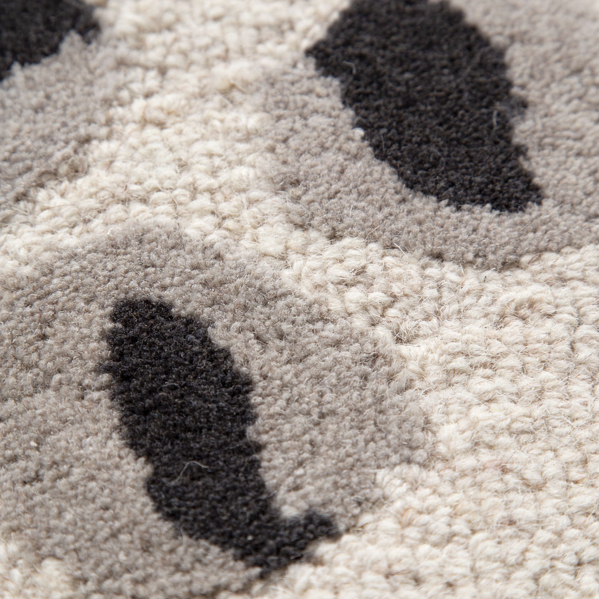 Hot Sale! Les Nomades Leopard Grey Wool Rug for Organic Modern Decor