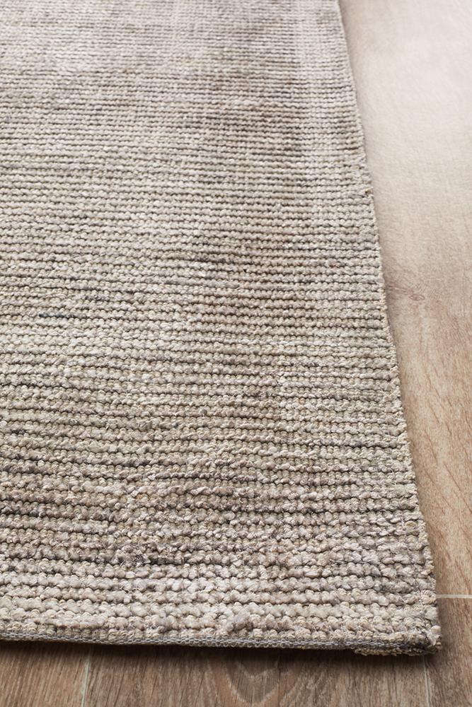 Luxurious Allure Stone Cotton - Rayon Hand - Loomed Rug with 9mm Pile