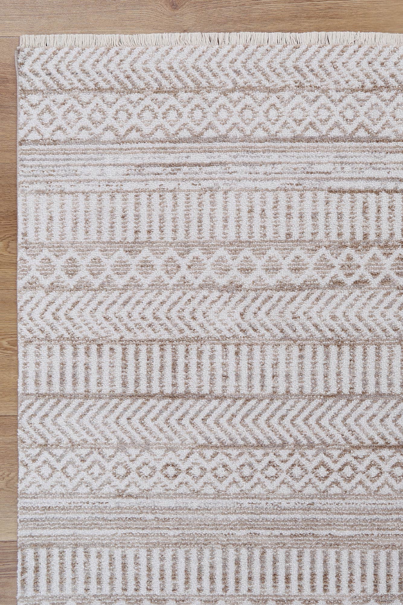 Soft Annapolis Kerman Beige Tribal Rug for Any Room