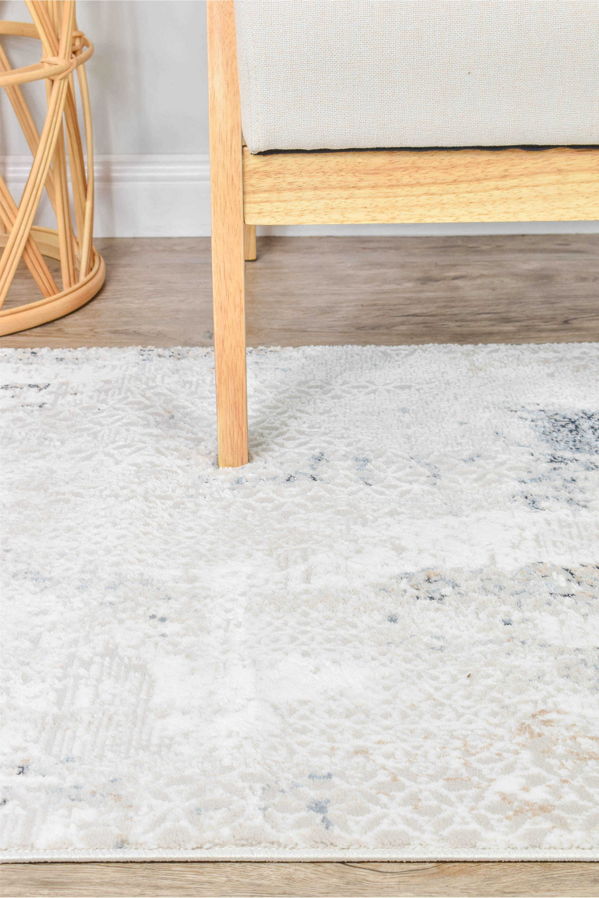 Exclusive Dove Grey Runner Rug - Granada 23644A, Ideal for Any Home Decor