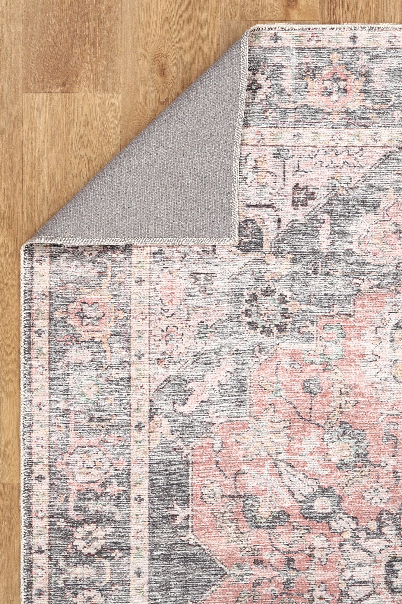 Exclusive Heritage Eira Washable Rug - Ideal for Busy Homes