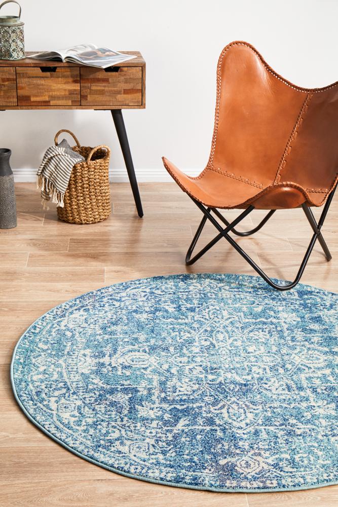 Evoke Muse Blue Transitional Round Polypropylene Rug with Floral Medallion
