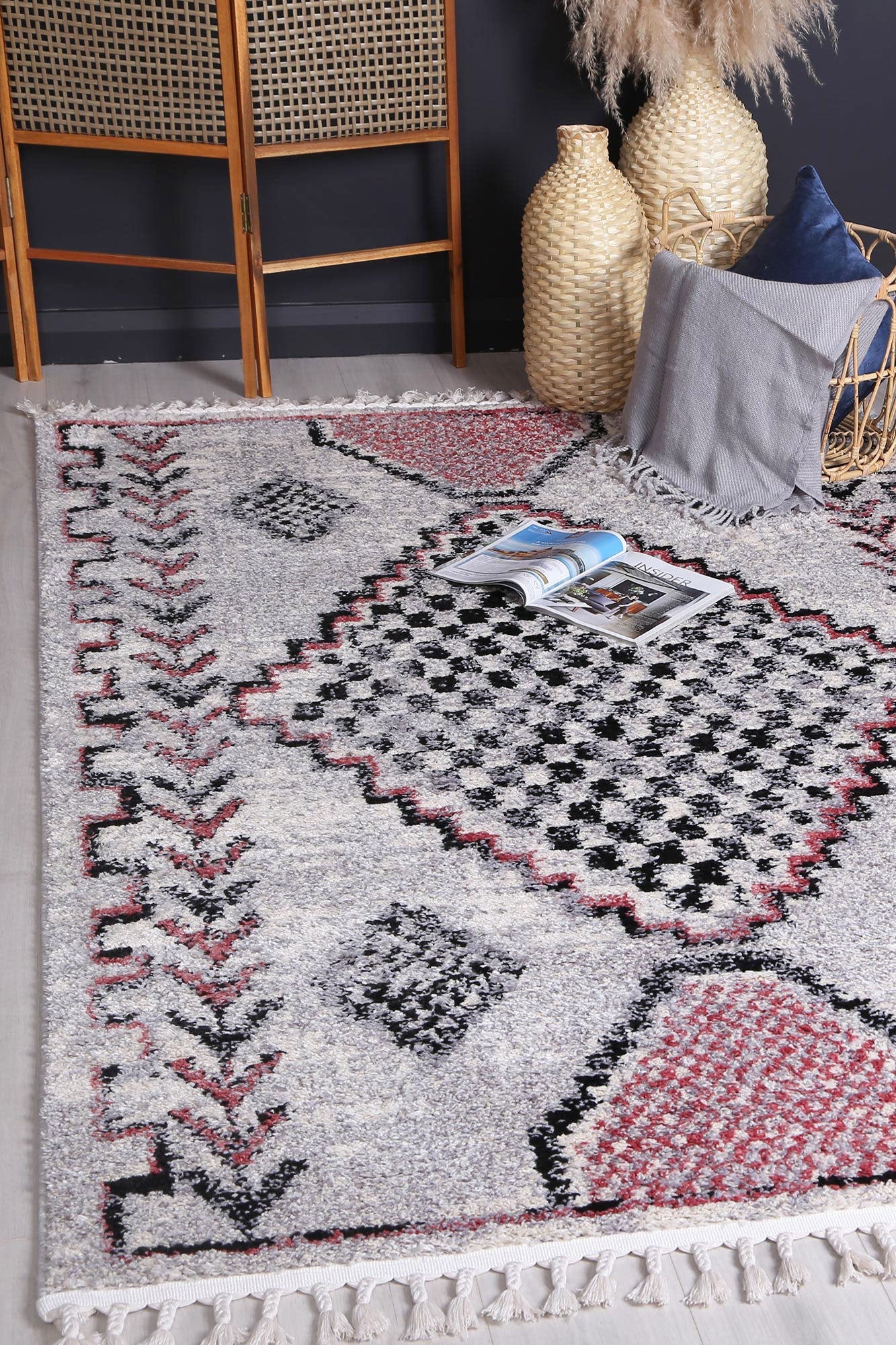Stylish Myk Multi Pink Geometric Bohemian Area Rug for Living Room