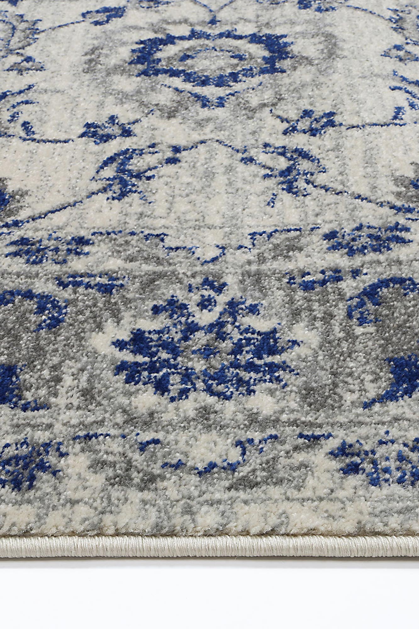 Stunning Cassandra Blue and Ivory Handmade Rug with Timeless Design