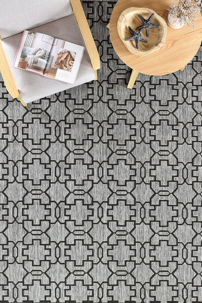 Durable and Washable Alaska Grey - Black Rug in Various Sizes