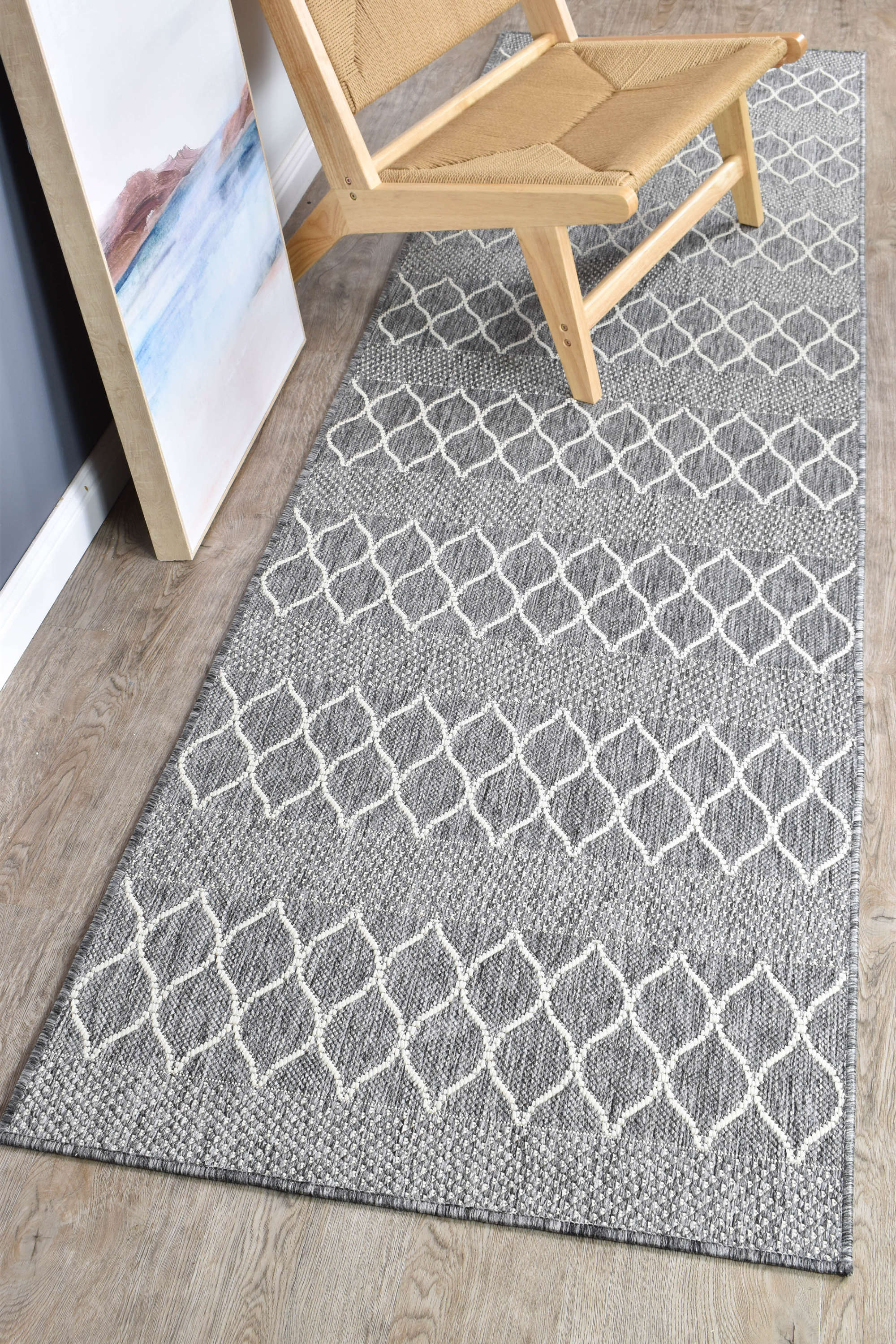 Affordable and Durable Alaska Grey Machine - Made Polypropylene Rug for Indoors and Outdoors