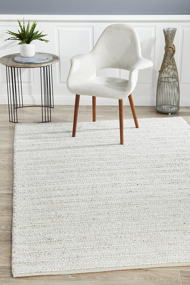 Soft and Plush Harvest Ivory Hand - Woven Wool & Viscose Rug