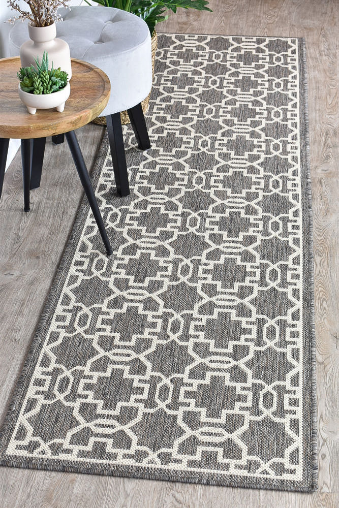 Durable and Washable 208-W71E Alaska Brown Cream Polypropylene Rug