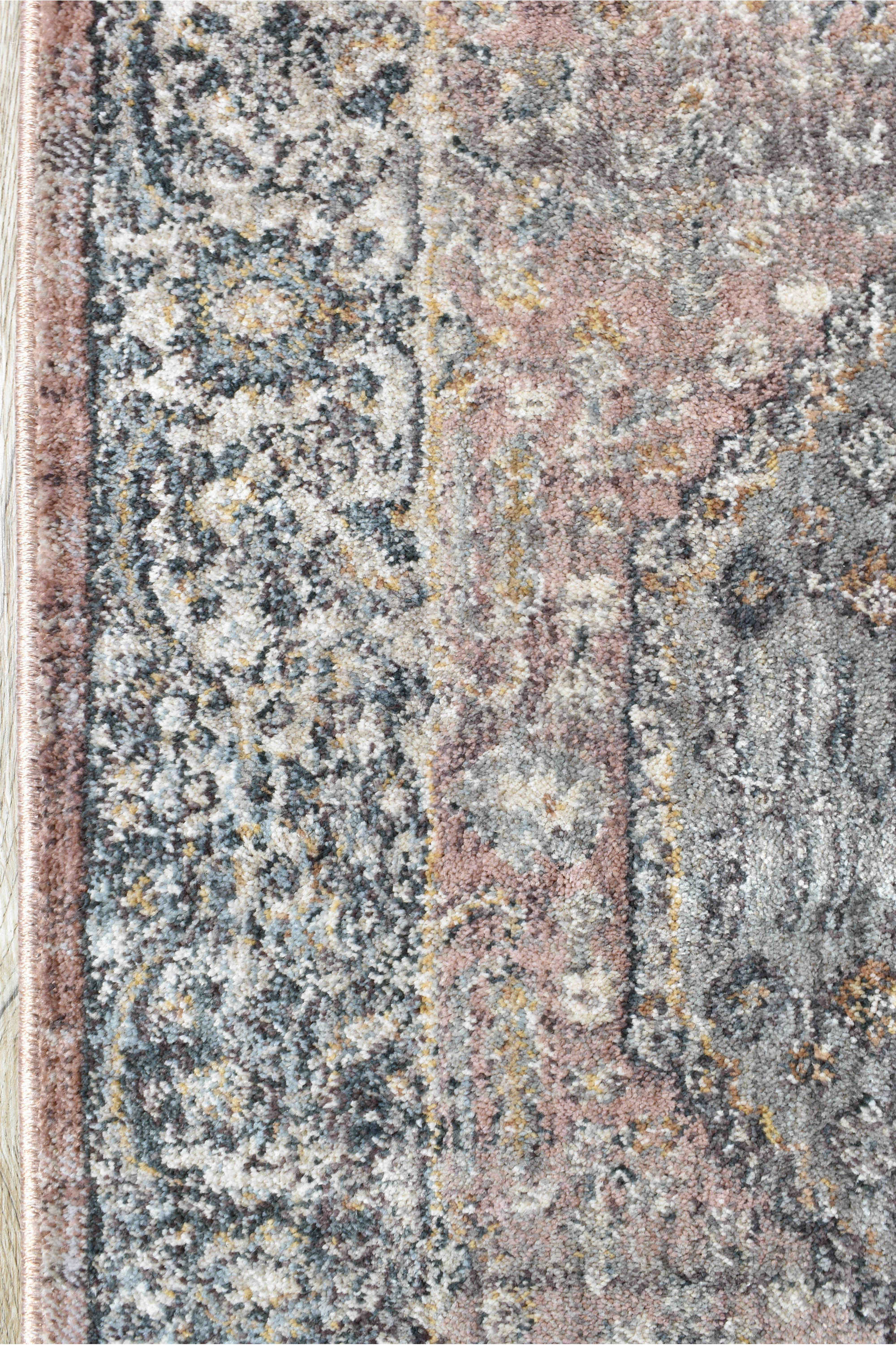 Exclusive Novara Legacy Rose Rug - Soft Pink, Ideal for Home Decor