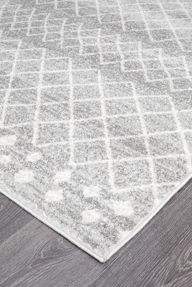 Hot Deal! Oasis Nadia Grey Tribal Rug