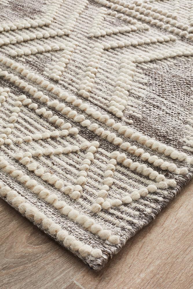 Exclusive Hudson 806 Natural 100% Wool Flat Woven Rug - Perfect for New Season Decor