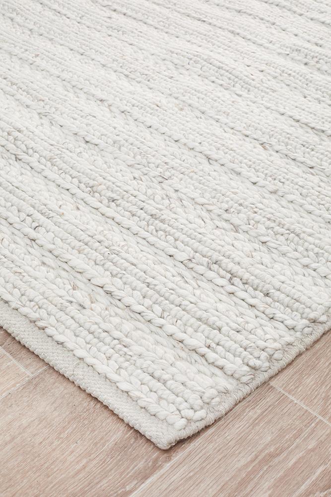 Soft and Plush Harvest Ivory Hand - Woven Wool & Viscose Rug