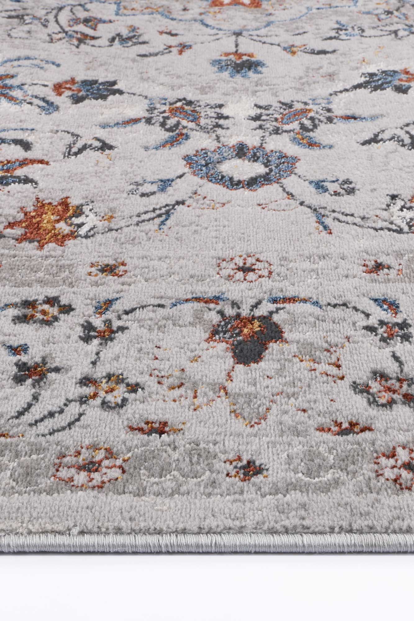 Ivory & Red Traditional Style Rug by Malo Ava