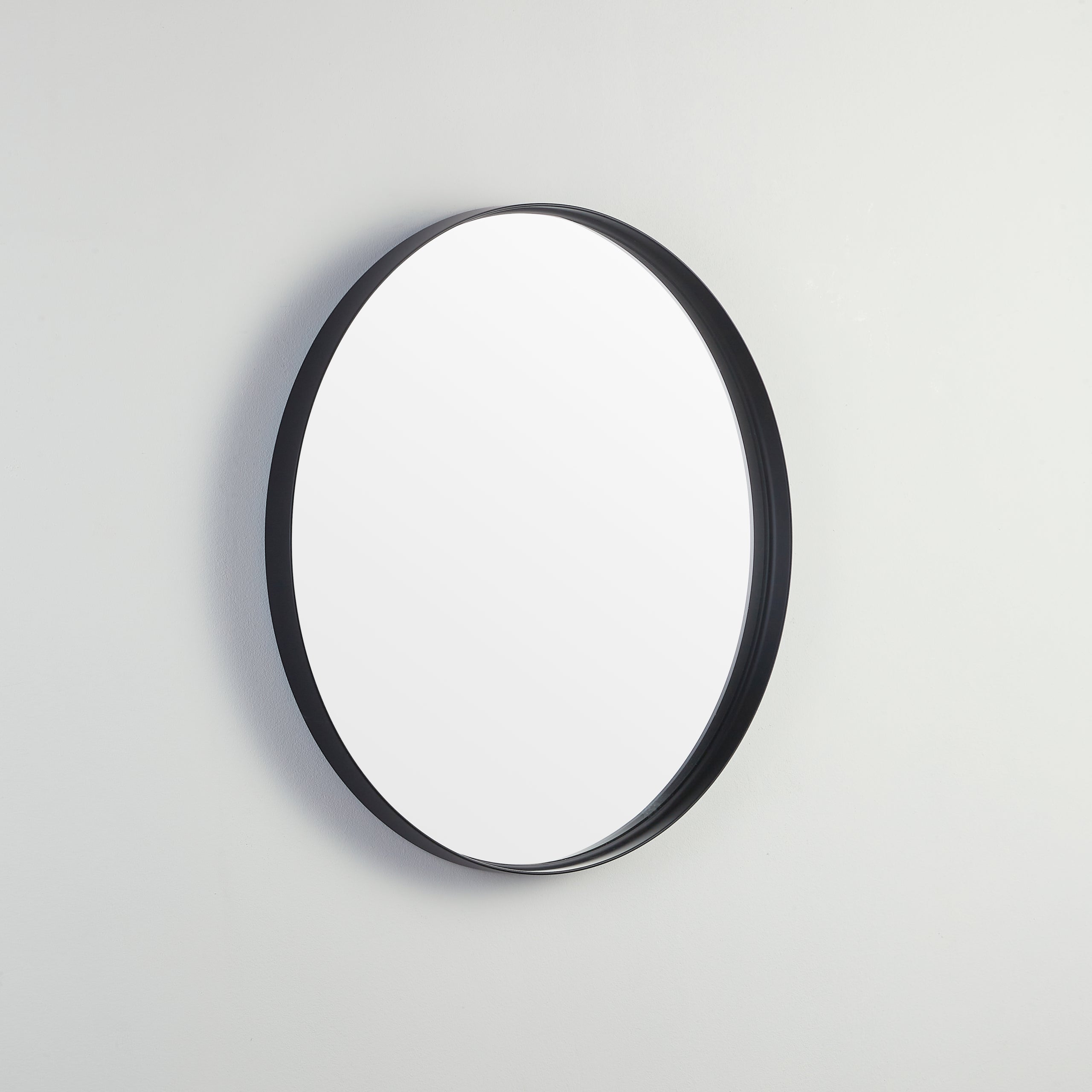 Hot Deal! Poseidon Matte Black Round Framed Mirror in 600/700/800mm Sizes
