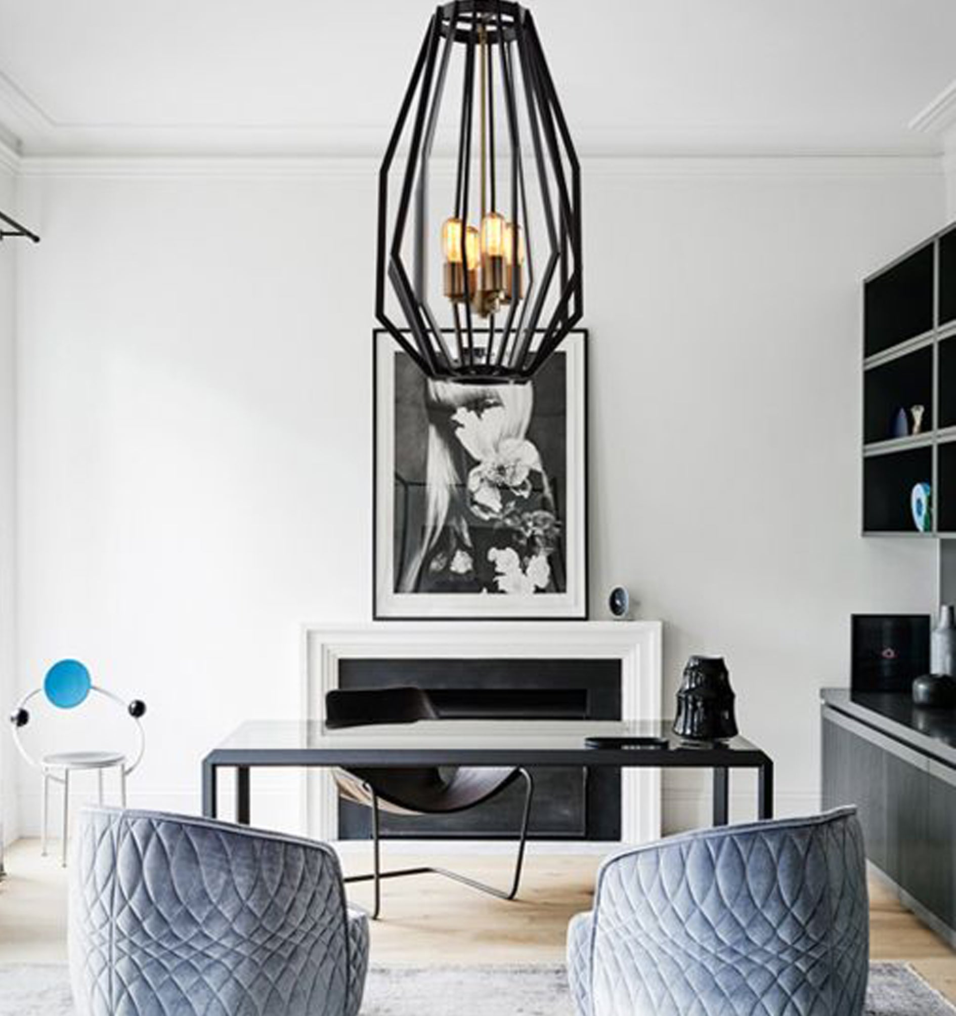GAMBA Industrial Rustic Single Narrow Angular Cage Pendant Light - Ideal for Indoor Decor