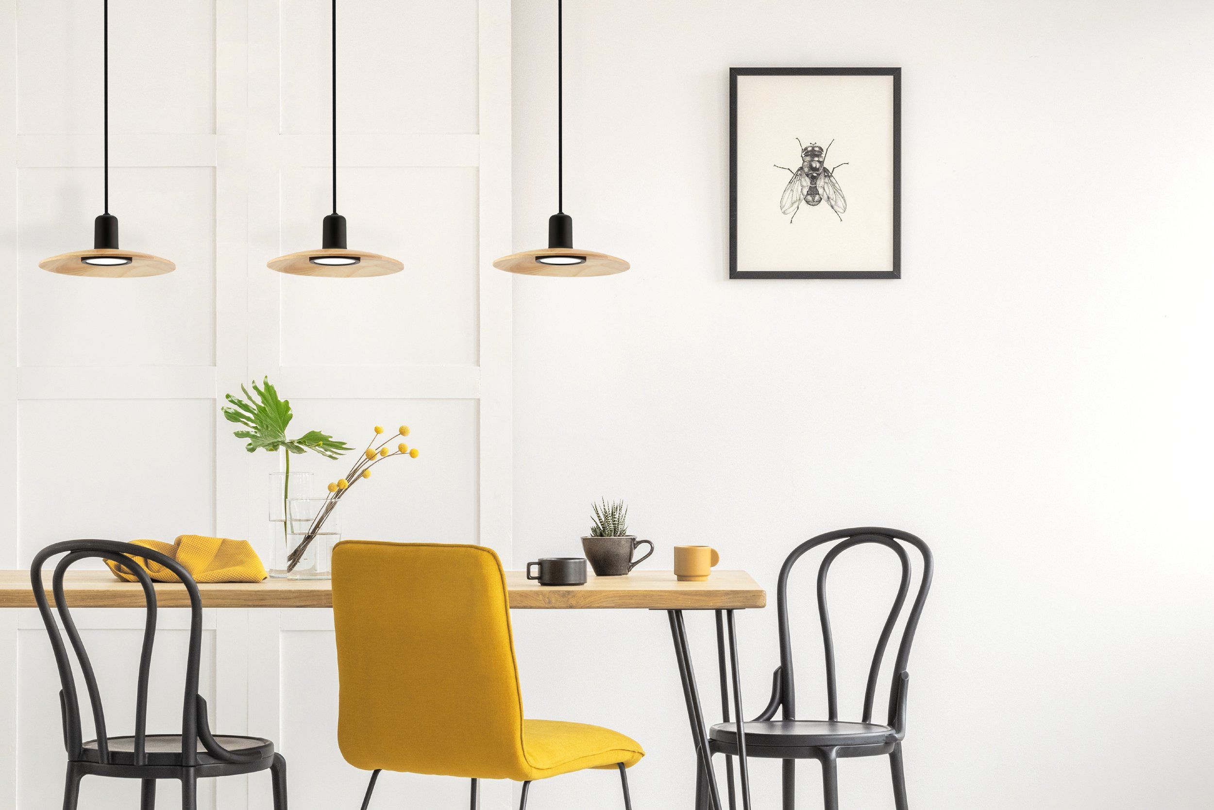 Stylish MAYAZES Pendant Light with Black Metal and Natural Wood Finish - Perfect for Any Décor