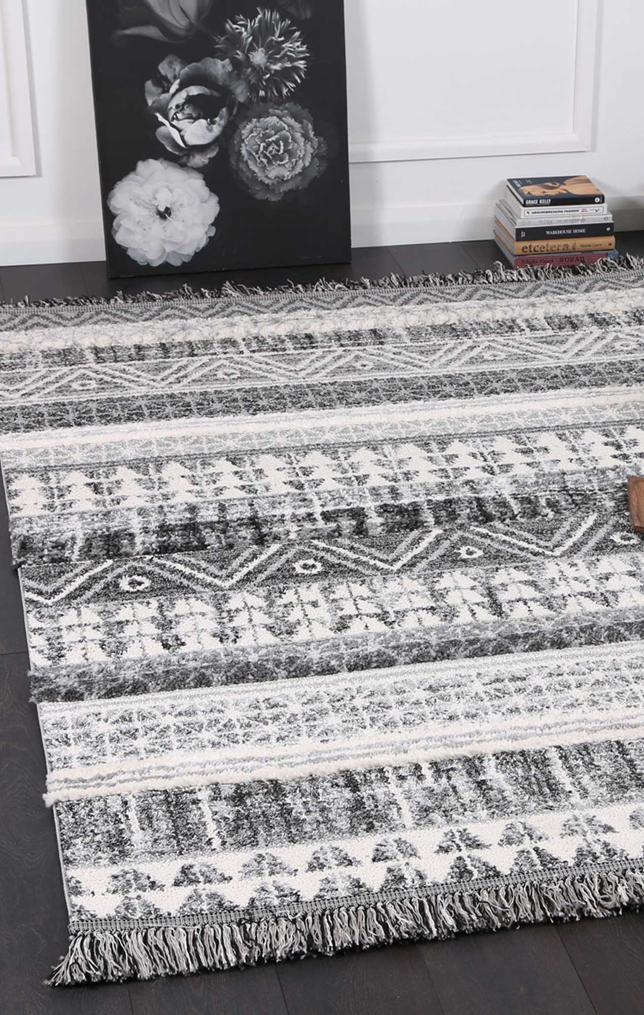 Hot! Mono Tribal Cream Anthracite Rug