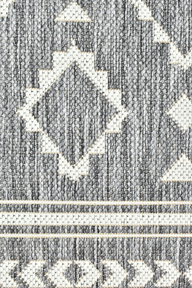 Hot Deal: Alaska Grey Cream Washable Rug