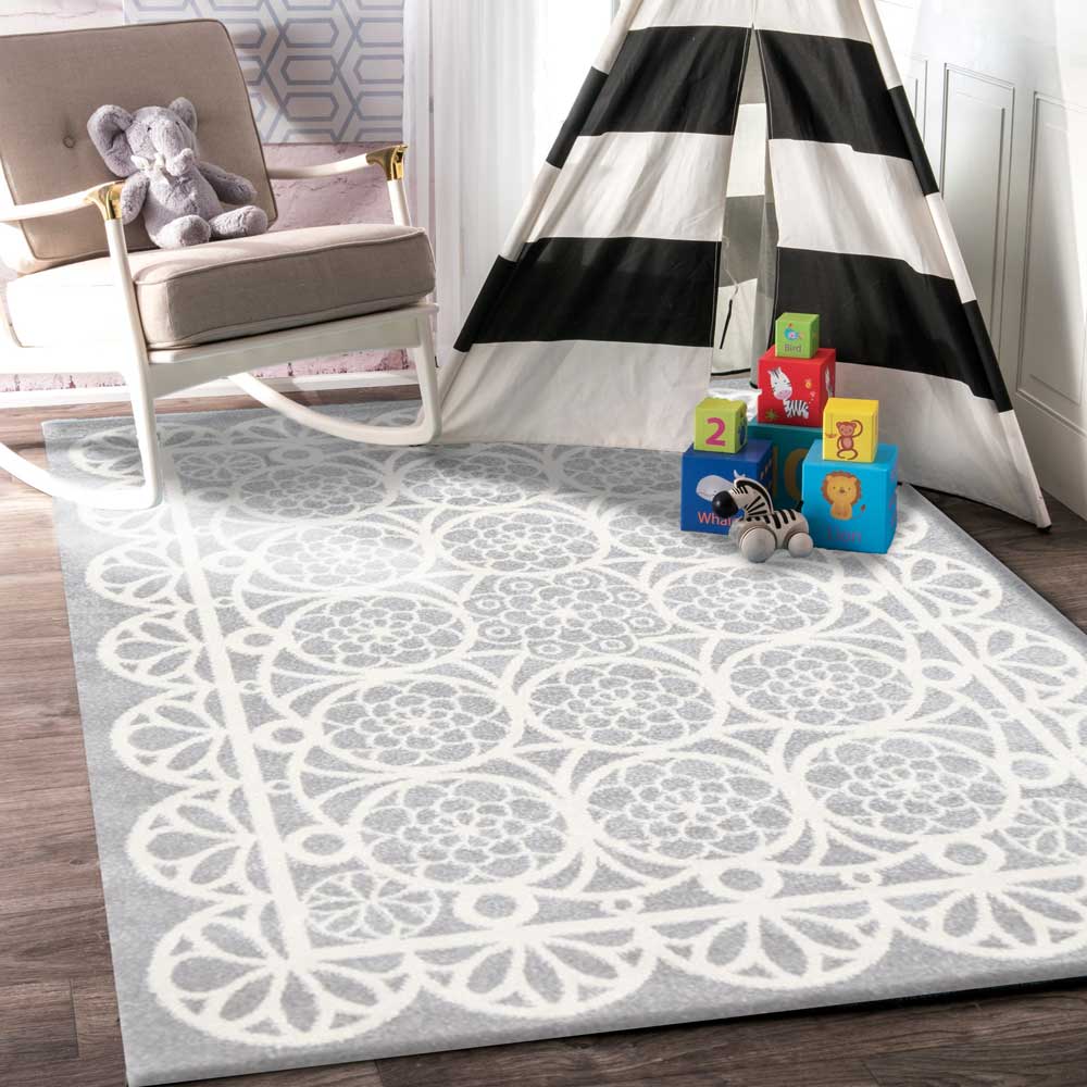 Piccolo Kids Rug: Grey and White Doily, Ideal for Play