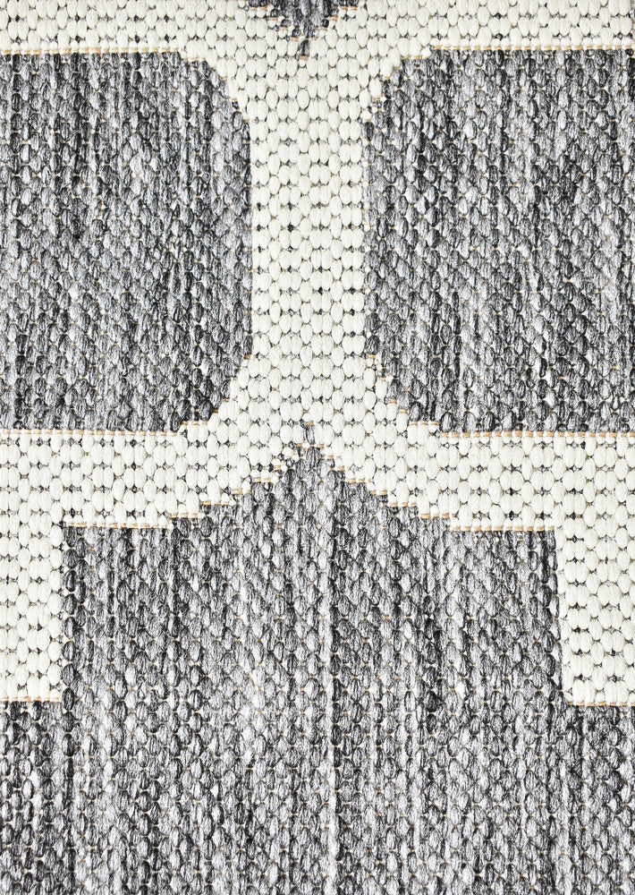 Light Grey Alaska Rug 968 - GU6E: Durable and Washable