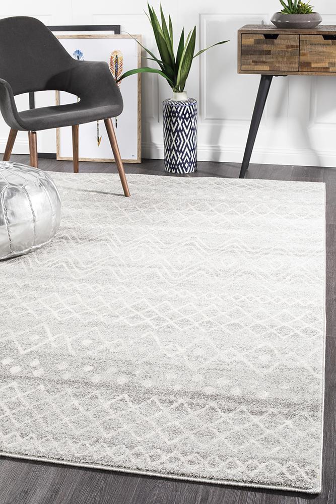 Hot Deal! Oasis Nadia Grey Tribal Rug