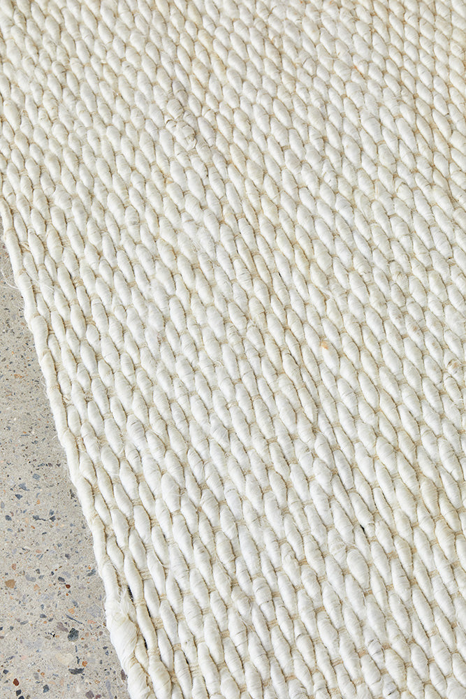 Eco-Friendly Handmade White Hive Pattern Jute Rug for Modern Homes