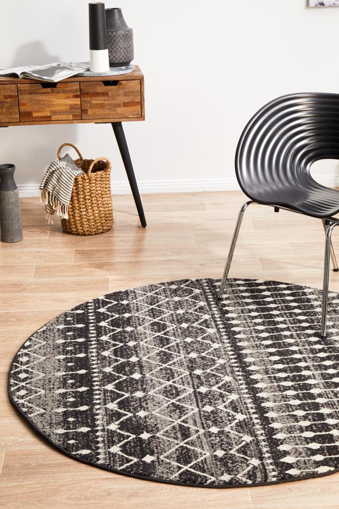 Hot! Evoke Black Transitional Round Rug - Simple & Stylish