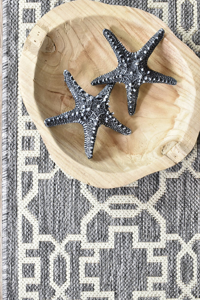 Affordable and Durable Alaska Grey Cream Polypropylene Rug for Indoor and Outdoor Use
