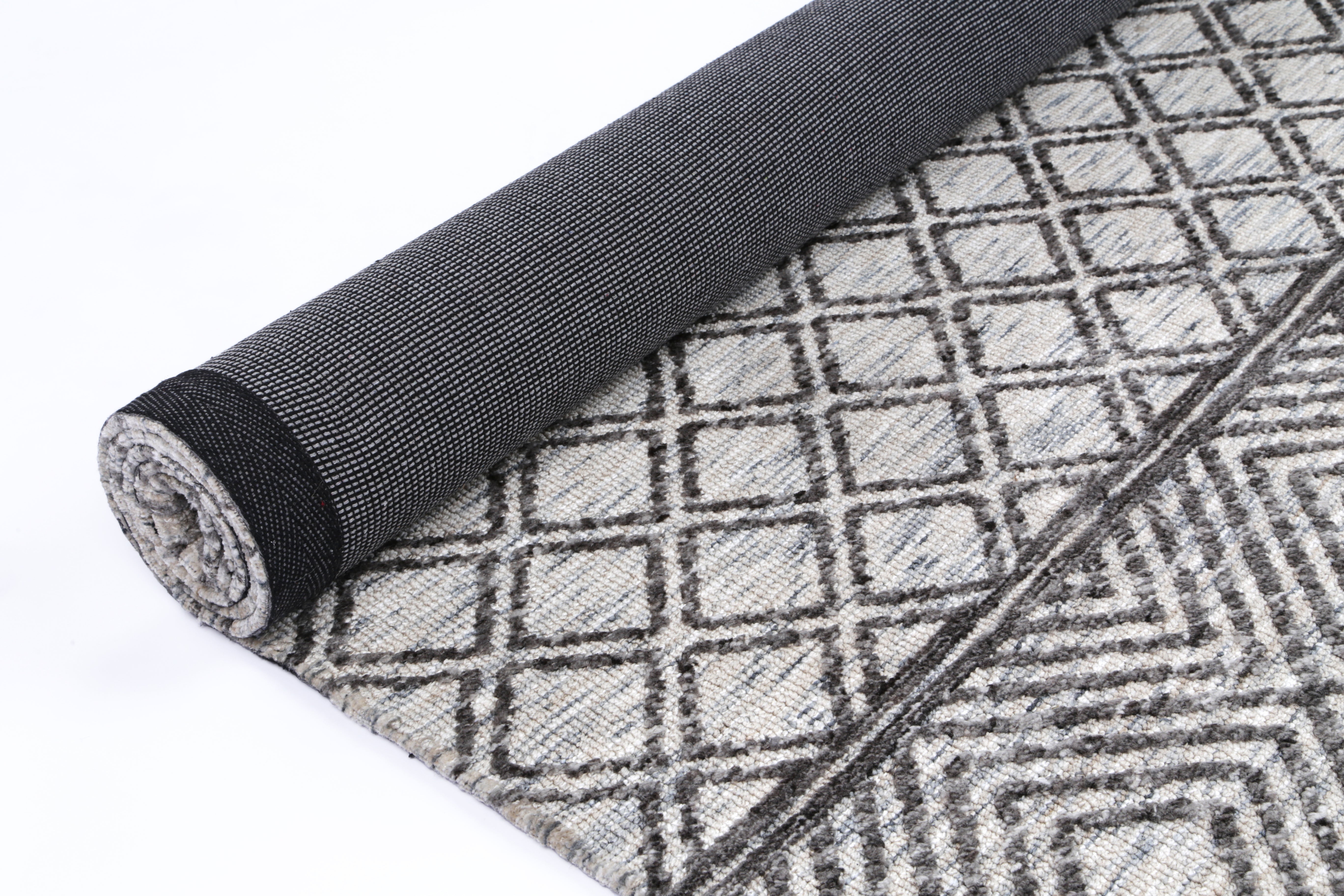 Hot Deal! Ambarsar Ajnala Cotton - Polyester Blend Rug in Charcoal & Beige