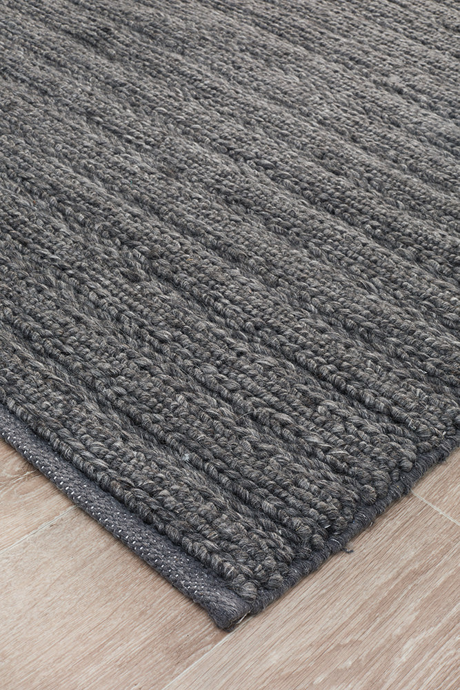 Soft and Plush Harvest 801 Charcoal Hand-Woven Wool Viscose Rug