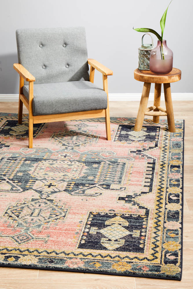 Turkish Crafted Legacy 852 Earth-Style Polypropylene Distressed Rug