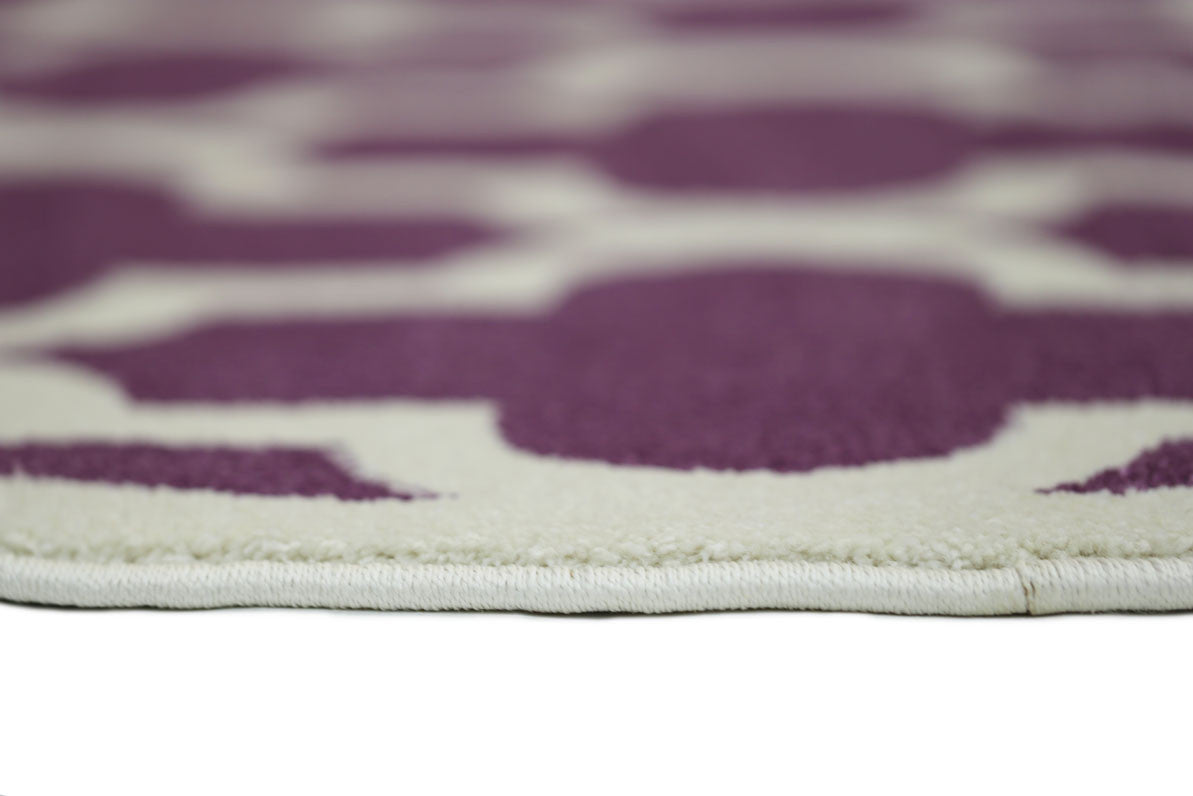 Kids Rug in Piccolo Style with Violet, Pink and White Lattice Pattern