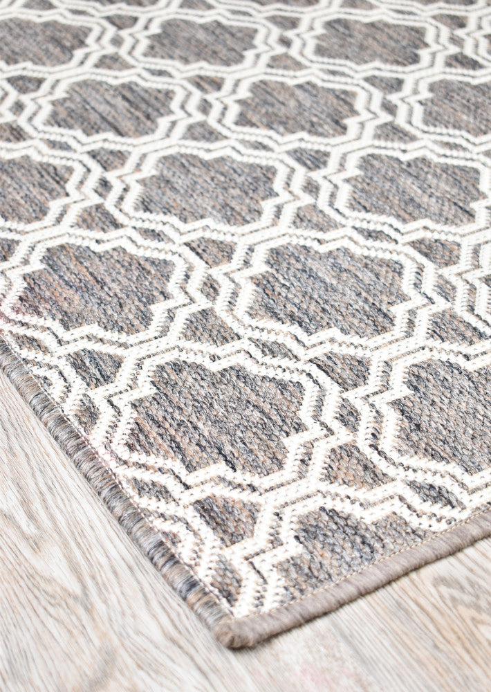 Durable and Washable 9892 - W71E Alaska Beige Polypropylene Rug