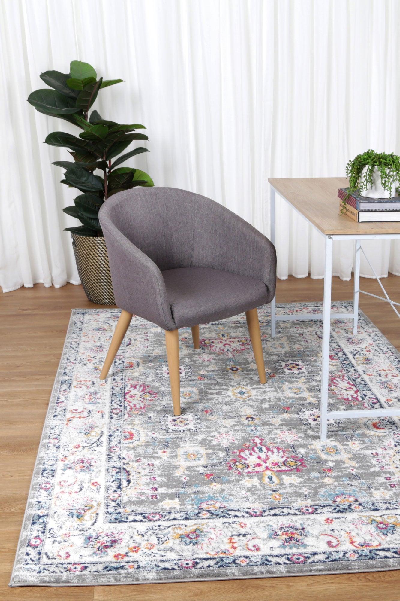 Ligures Grey Multi Traditional Rug - Trendy & Durable