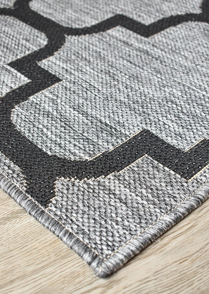 Affordable Alaska Grey Rug - Ideal for Indoors & Outdoors