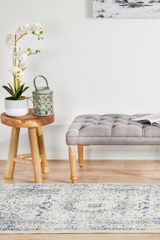 Stylish Evoke Mist White Transitional Power-Loomed Runner Rug