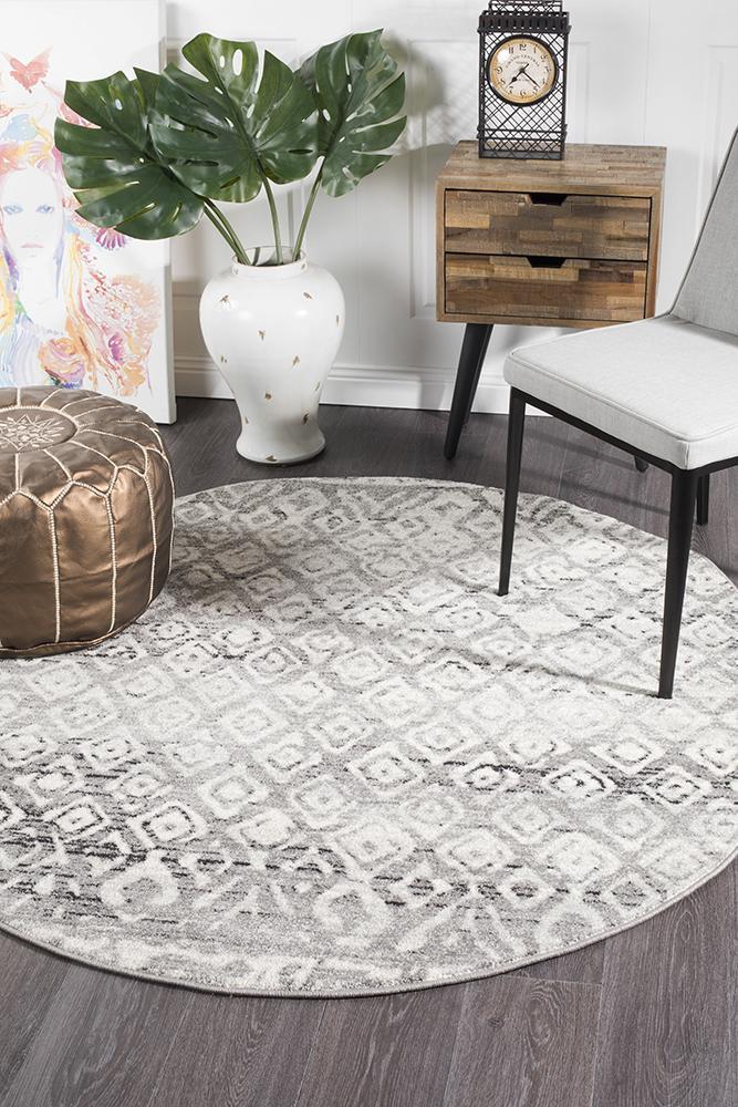 Oasis Zakira Tribal Dark Grey Round Rug with 10mm Pile