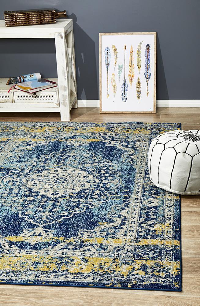 Stylish Museum Wilson Navy Hand - Machine Loomed Polypropylene Rug
