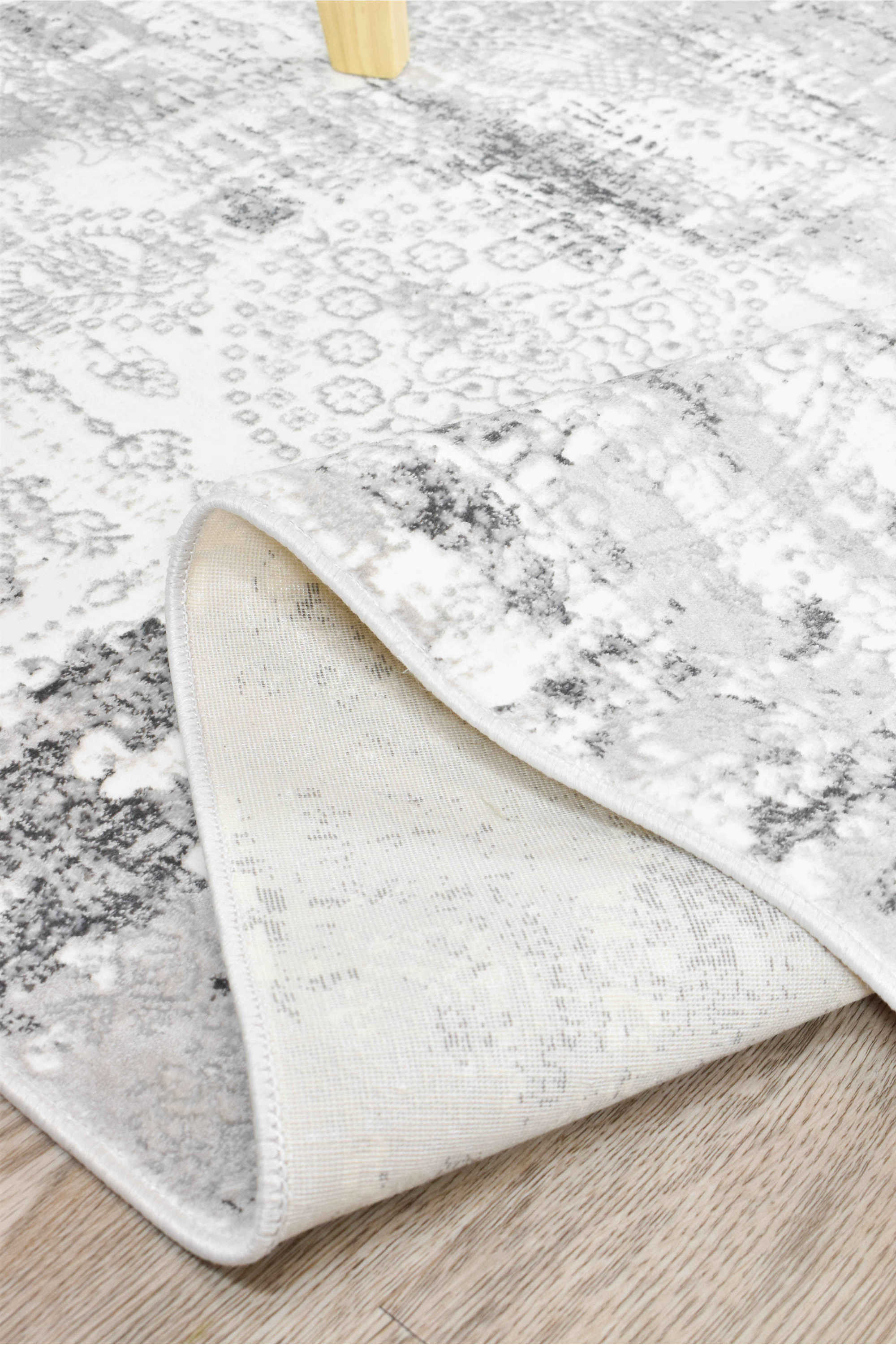 Harmonia 27084A Beige Polypropylene Rug with Soft Pile and Silky Sheen