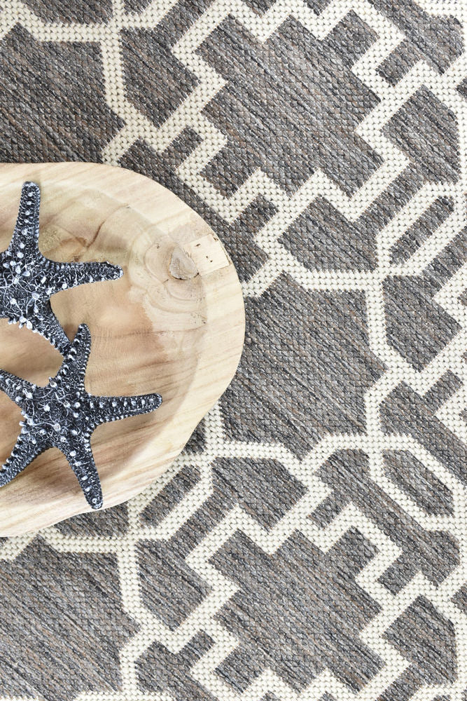 Durable and Washable 208-W71E Alaska Brown Cream Polypropylene Rug