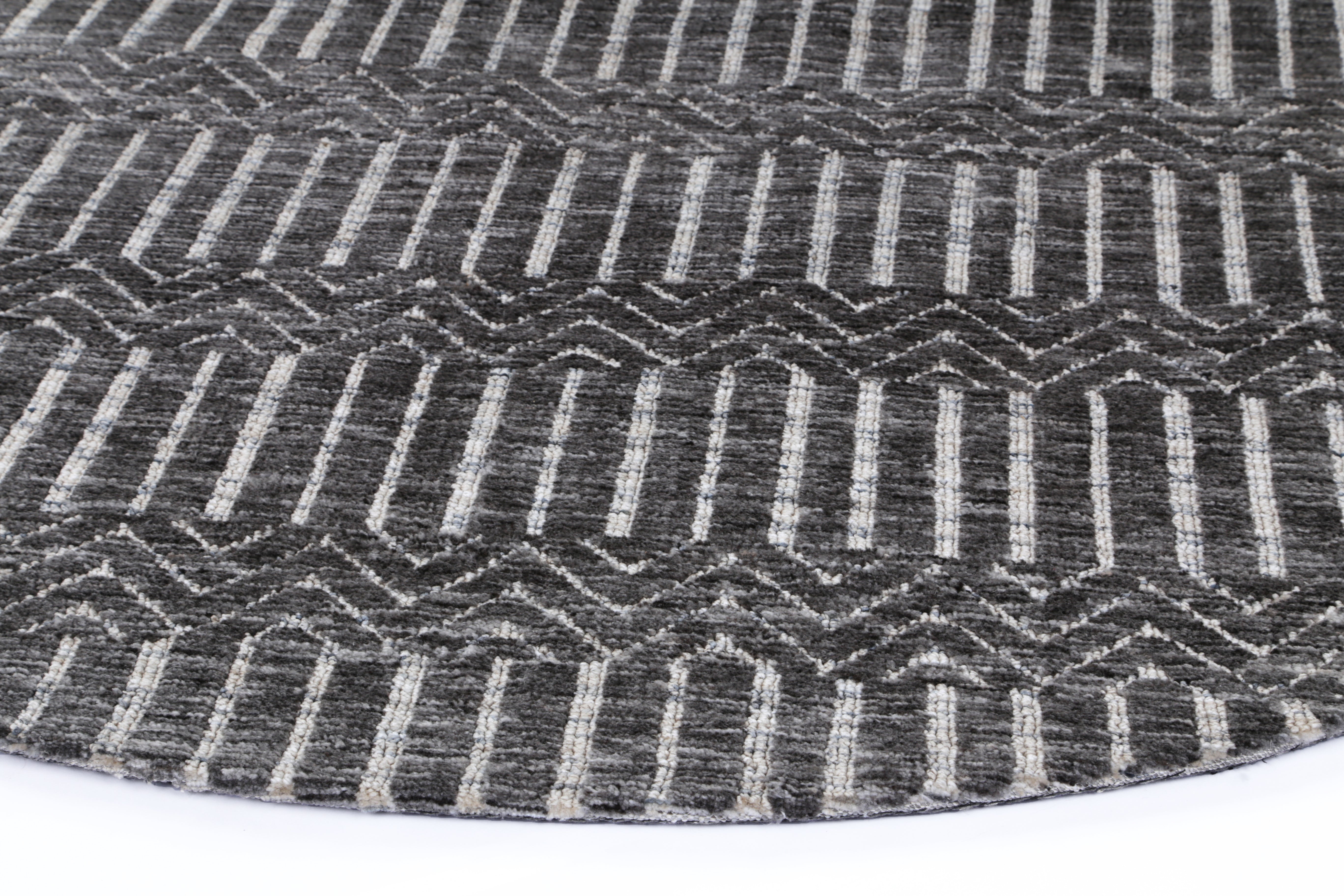 Round Cotton Blend Rug in Charcoal and Beige from Ambarsar Attari