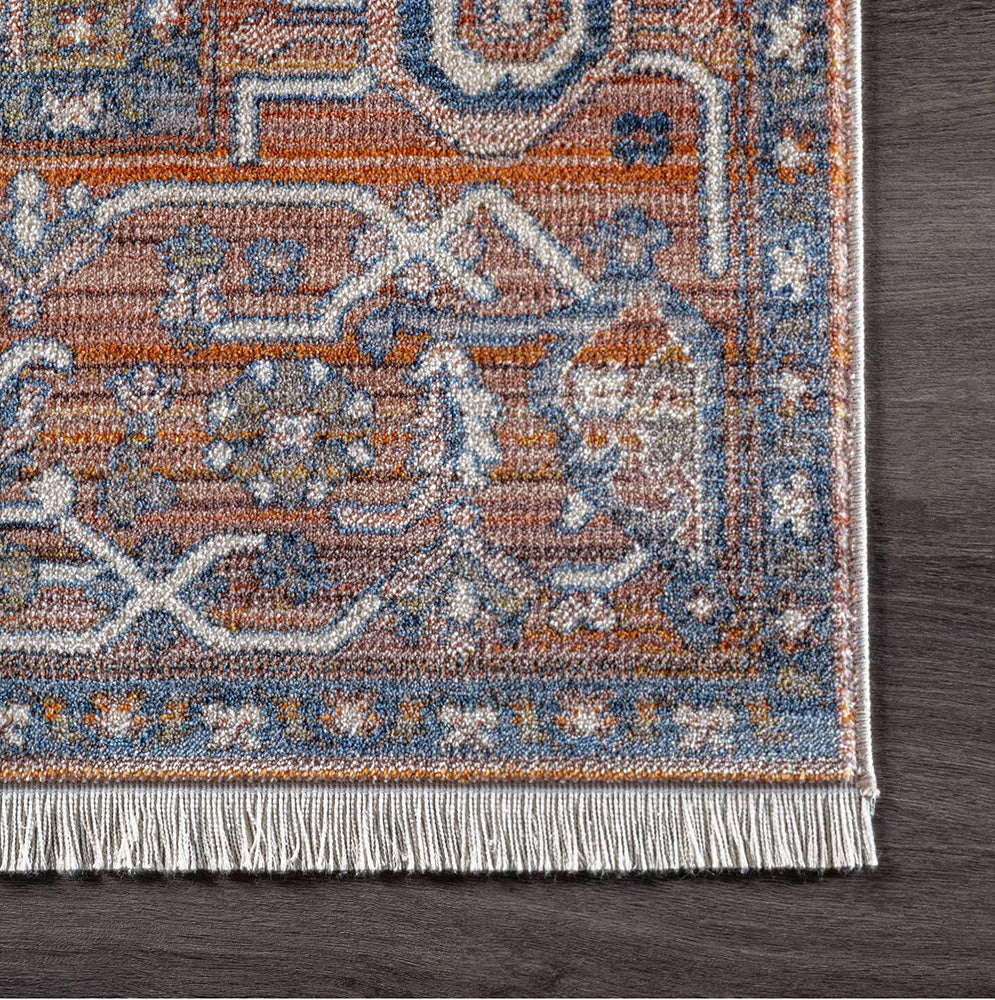 Hot! Heriz Rust Rug with Traditional Charm