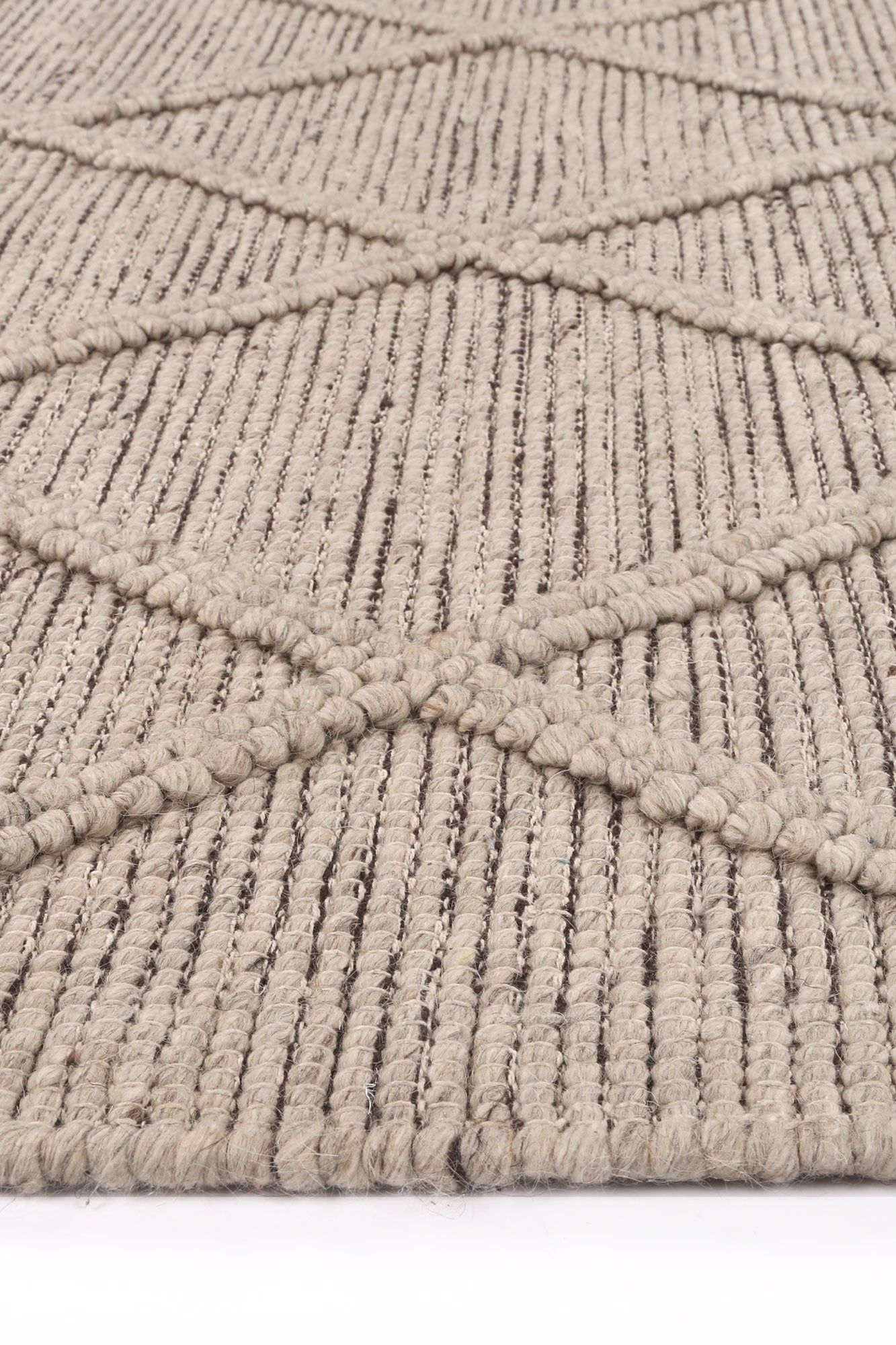 Ash-colored Anjuna Wool Blend Lattice Rug without Tassels