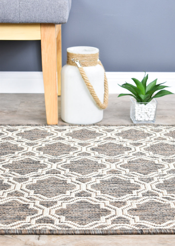 Durable and Washable 9892 - W71E Alaska Beige Polypropylene Rug