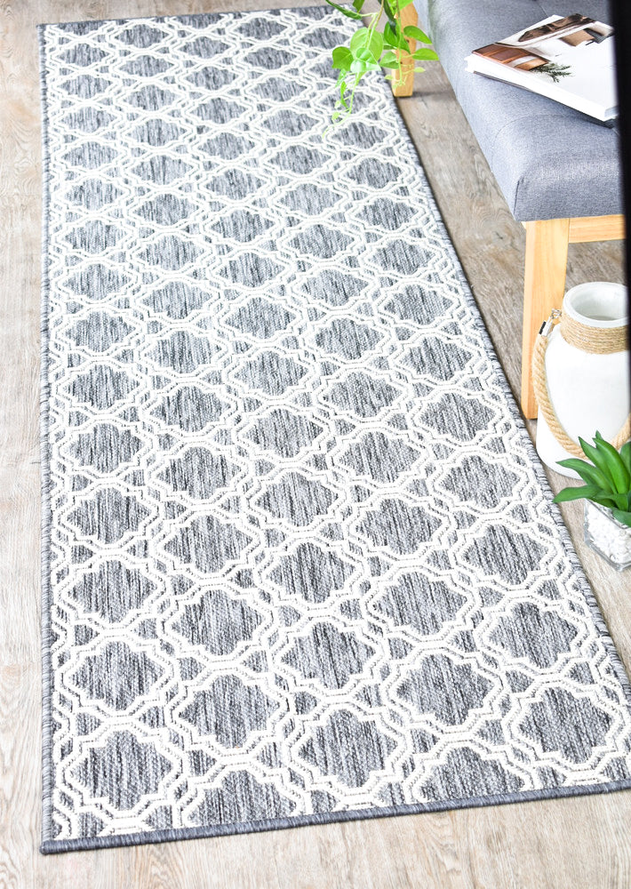 Alaska Light Grey Washable and Non - Slip Rug in Various Sizes 9892 - GU6E